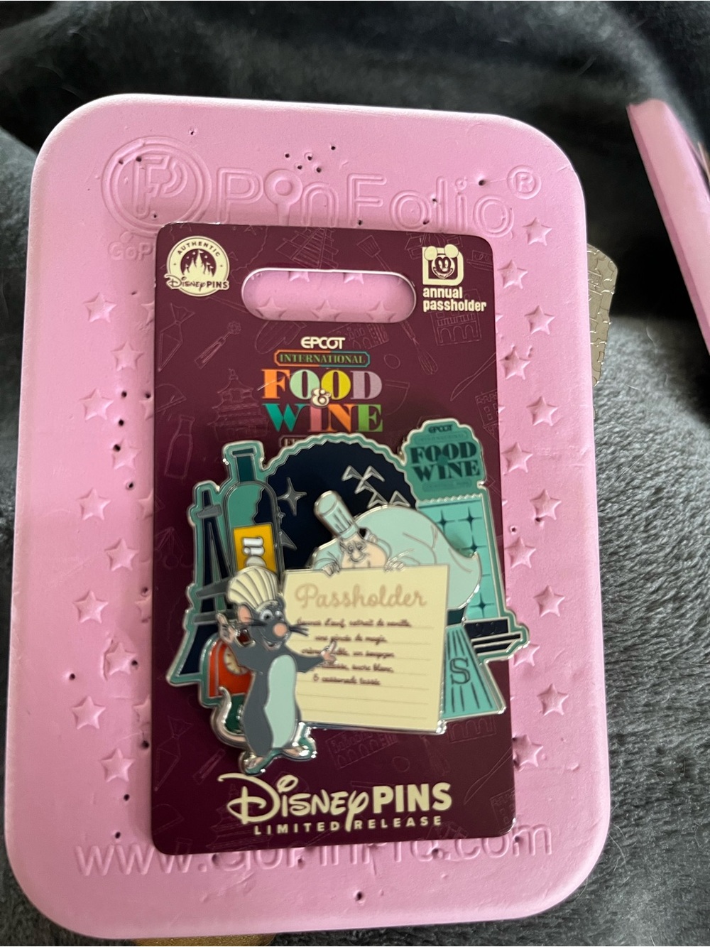 Disney Pin Food & Wine LR & Annual Passholder 2026 Remi